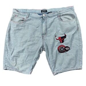 VTG Men's Baggy Chicago Bulls Embroidered Gray Jean Shorts Jorts 44/10.5 90s Y2K